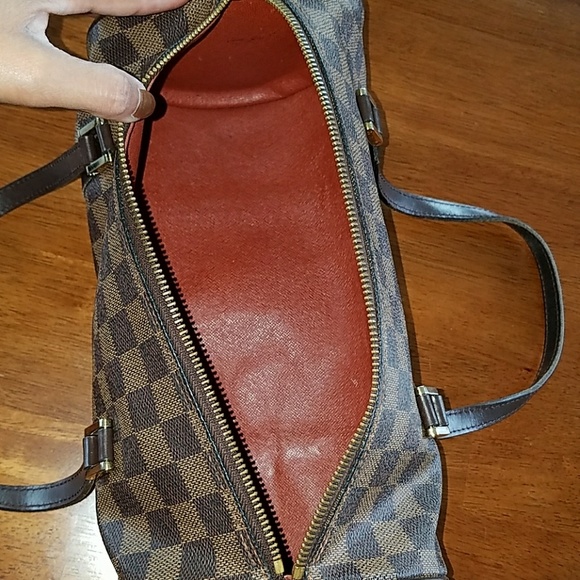 SOLD! Authentic LV Papillion 30 - Picture 7 of 8